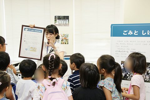 メーン会場の展示